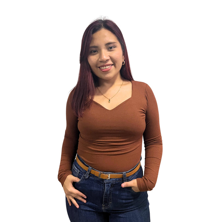 Polo Manga Larga cuello corazón Rubi